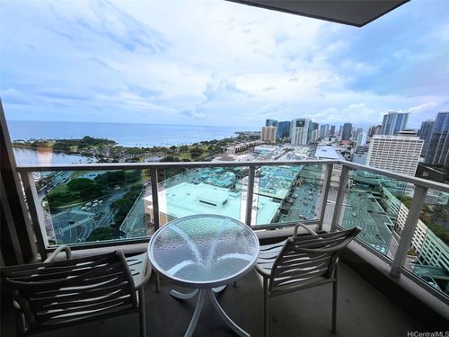 2007-410 Atkinson Dr, Honolulu, HI, 96814-4730 | Card Image