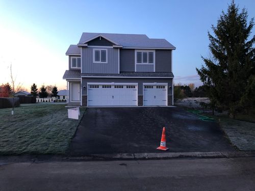 1225 Tiger Ct Ne, Isanti, MN, 55040-5517 | Card Image