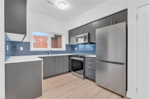 108-940 St David St N, Fergus, ON, N1M | Card Image