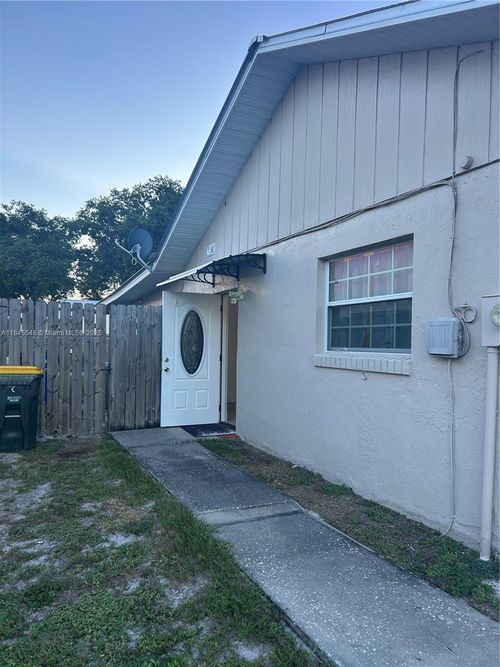 c-4617 Navarre Ave, Sebring, FL, 33872-2129 | Card Image