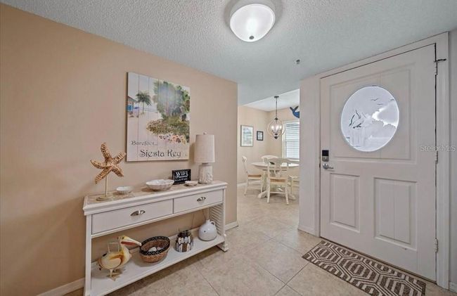 1223 - 1223 Siesta Bayside Dr, Condo with 1 bedrooms, 1 bathrooms and null parking in SARASOTA FL | Image 4