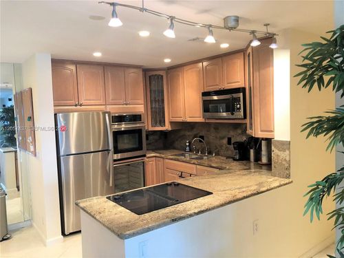 2-6339 Bay Club Dr, Fort Lauderdale, FL, 33308-1650 | Card Image