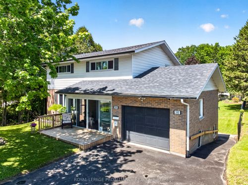 393 Stewart Blvd, Brockville, ON, K6V6C7 | Card Image