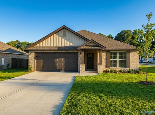 68 Overland Pass, Arab, AL, 35016-4317 | Card Image