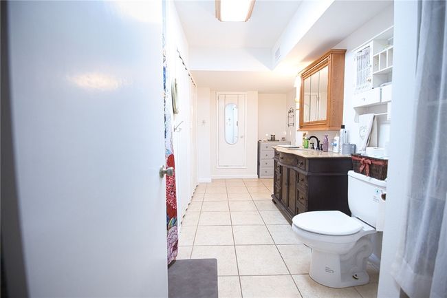 Downstairs Bathroom 1 of 2 | Image 29