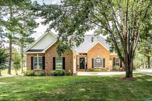 1590 County Road 136, Cedar Bluff, AL, 35959-4152 | Card Image