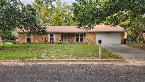 302 Blackjack Dr, Palestine, TX, 75803 | Card Image