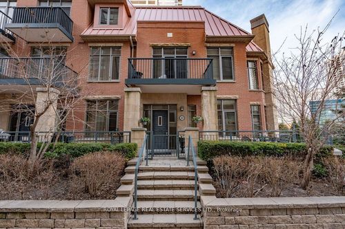 104-320 City Centre Dr, Mississauga, ON, L5B4P8 | Card Image