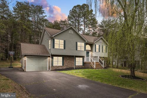 102 Fairfax Ln, LOCUST GROVE, VA, 22508-5152 | Card Image