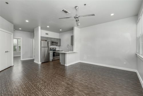 apt-6-2330 Kirby St, Dallas, TX, 75204-3464 | Card Image