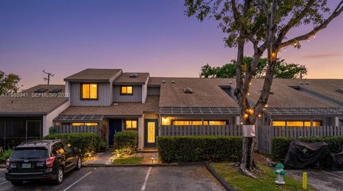 1634 N 15th Ter, Hollywood, FL, 33020-3268 | Card Image