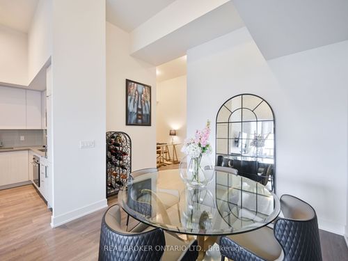 411-297 Oak Walk Drive, Oakville, ON, L6H3R6 | Card Image