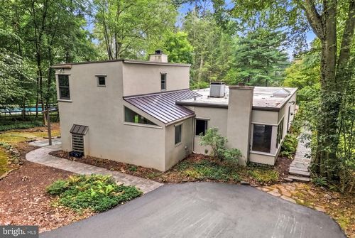 815 Black Rock Rd, GLADWYNE, PA, 19035-1402 | Card Image