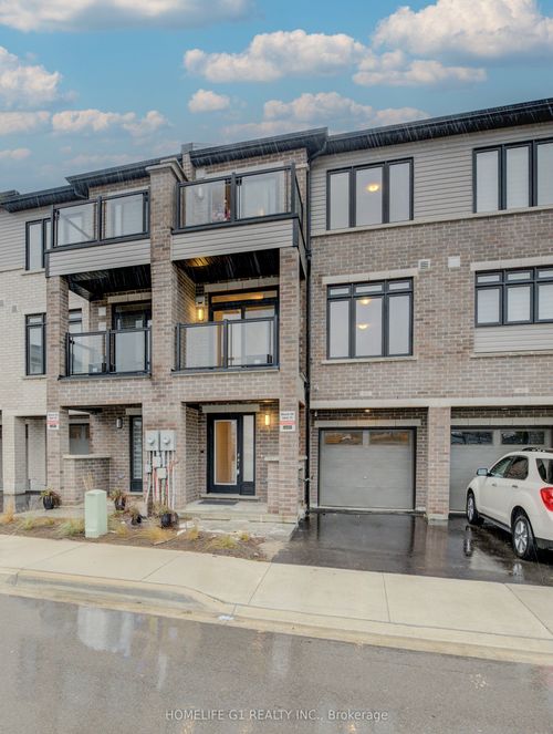 611-585 Colborne St, Brantford, ON, N3S0K4 | Card Image