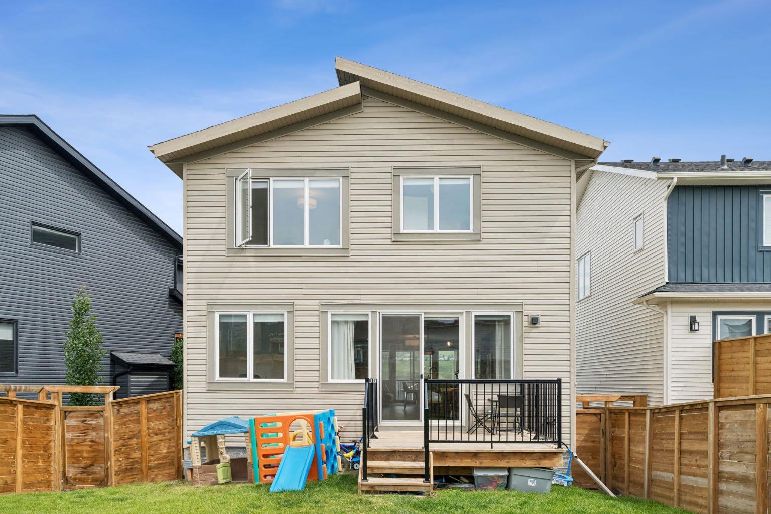 Residential in Cochrane