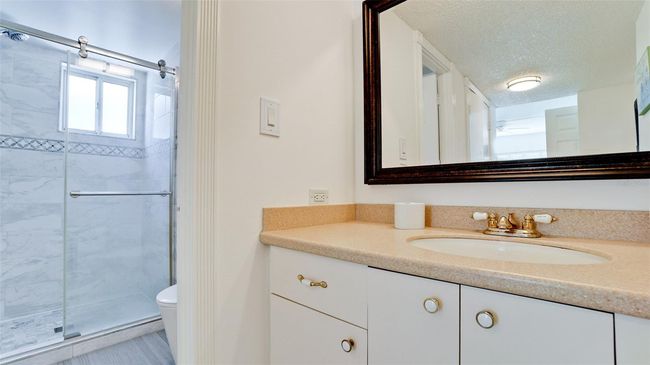 UNIT-504 - 5200 Gulf Dr, Condo with 2 bedrooms, 2 bathrooms and null parking in HOLMES BEACH FL | Image 21