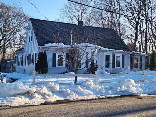 25 Thomas St, North Kingstown, RI, 02852-5137 | Card Image