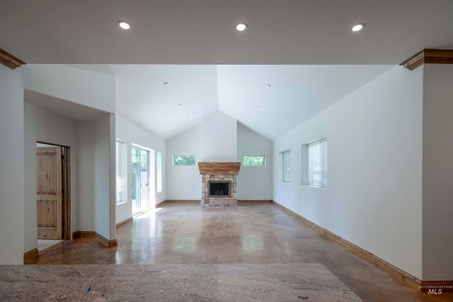 205 Shaun Ln, House other with 4 bedrooms, 5 bathrooms and 2 parking in Hailey ID | Image 4