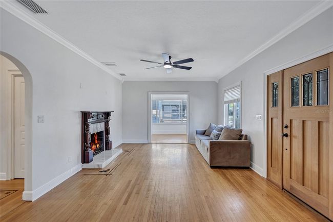 737 25 Th Ave N, House other with 4 bedrooms, 3 bathrooms and null parking in ST PETERSBURG FL | Image 6