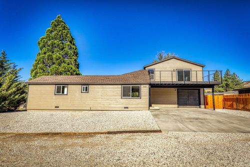 330 Sierra Lane, Verdi, CA, 89439 | Card Image