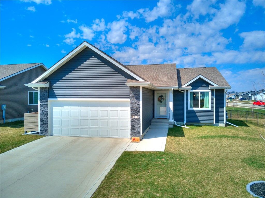 Mill Springs Dr, Waukee, IA 50263