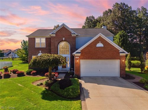 9260 Aaron Lane, Olmsted Twp, OH, 44138 | Card Image