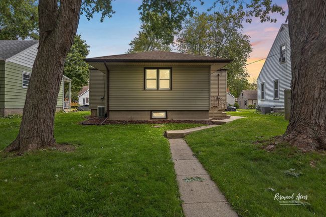 675 S Yates Ave, House other with 2 bedrooms, 2 bathrooms and 2 parking in Kankakee IL | Image 21