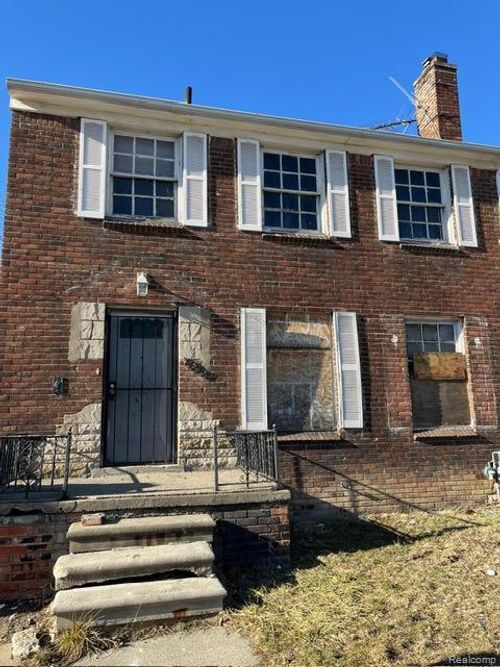 14299 Kilbourne St, Detroit, MI, 48213-1565 | Card Image
