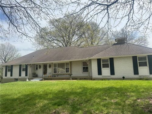 6317 Sterling Ave, Raytown, MO, 64133-5444 | Card Image