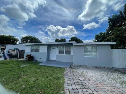 6416 Sw 24th St, Miramar, FL, 33023-2822 | Card Image