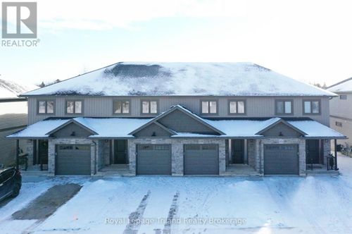 b-137 Wimpole St, Mitchell, ON, N0K1N0 | Card Image
