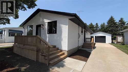 20-2761 Oil Heritage Rd, Oil Springs, ON, N0N1P0 | Card Image