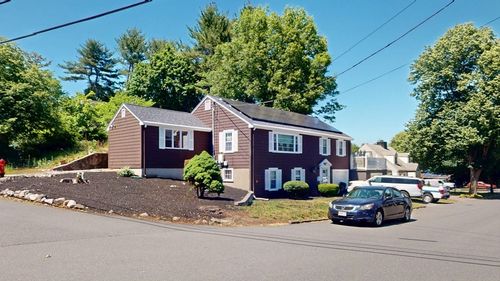 11 Lansing Rd, Lynn, MA, 01904-1016 | Card Image