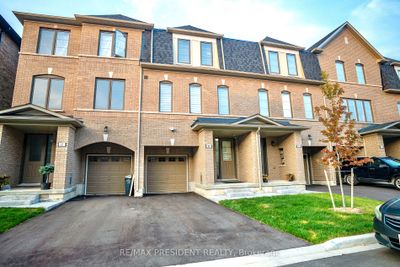 99 Halliford Pl, House attached with 4 bedrooms, 4 bathrooms and 3 parking in Brampton ON | Image 2