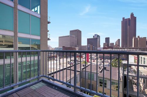 apt-401-60 E Spring St, Columbus, OH, 43215-7524 | Card Image