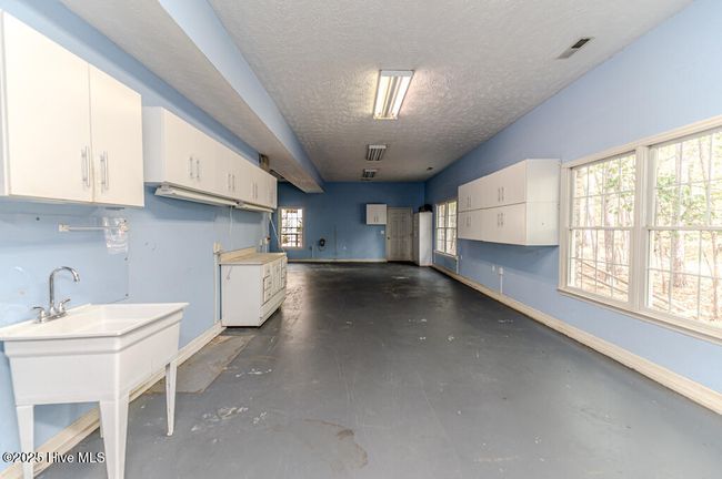 665 Lake Forest Dr Se, House other with 3 bedrooms, 3 bathrooms and 2 parking in Pinehurst NC | Image 38