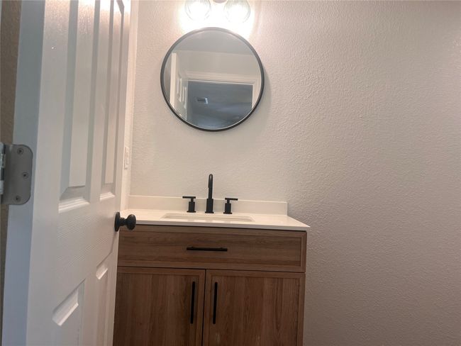 521 Morgan St, House other with 2 bedrooms, 2 bathrooms and null parking in Bonham TX | Image 15