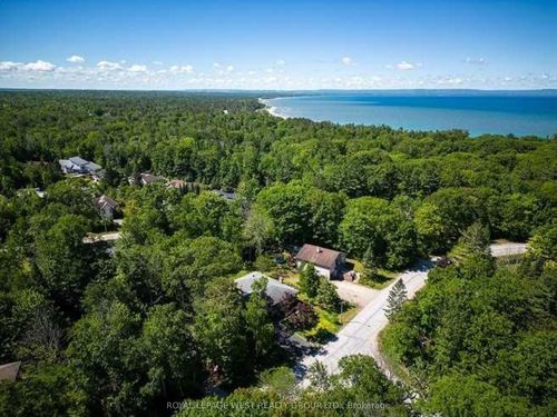 13 Sunward Dr, Wasaga Beach, ON, L9Z1B3 | Card Image
