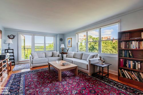 8b-3935 Blackstone Avenue, New York City, NY, 10471 | Card Image
