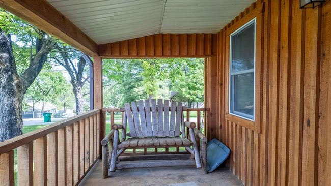 Home in town for sale thayer9 | Image 10