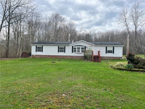 8307 Slagle Rd, Windham, OH, 44288-9730 | Card Image