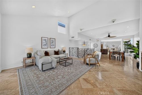 154 12th St, Seal Beach, CA, 90740-6429 | Card Image
