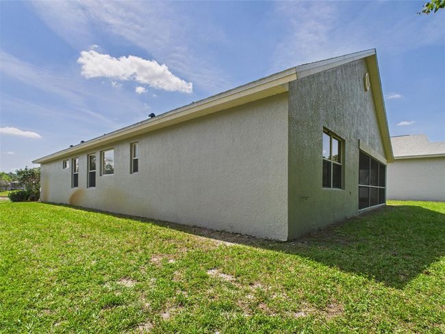 10169 Holly Berry Dr, House other with 3 bedrooms, 2 bathrooms and null parking in Weeki Wachee FL | Image 82