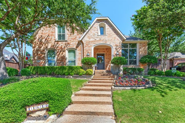 View of front of property with brick siding | Image 37