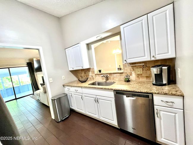 10661 Hearthstone Dr, House other with 3 bedrooms, 2 bathrooms and null parking in Jacksonville FL | Image 6
