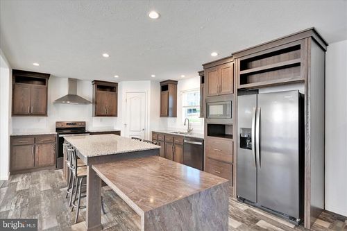 60 Northcrest Acres, LEBANON, PA, 17046-8370 | Card Image