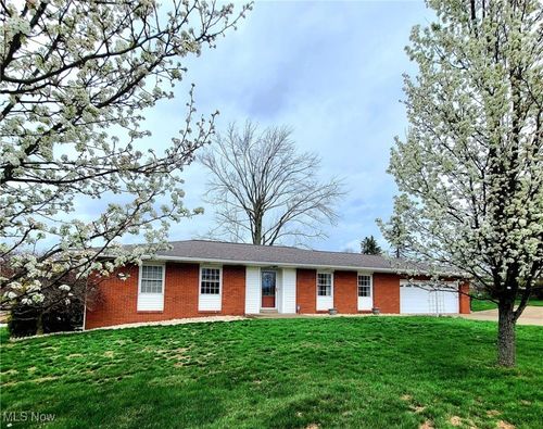 69870 Crescent Rd, Saint Clairsville, OH, 43950-9389 | Card Image