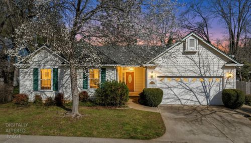 143 Scotia Pines Cir, Grass Valley, CA, 95945-5418 | Card Image