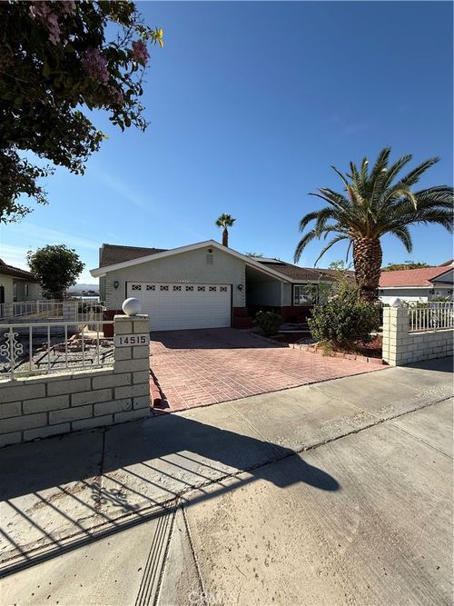 14515 Rivers Edge Rd, Helendale, CA, 92342-7608 | Card Image