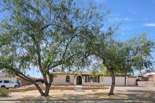 10844 Sombra Verde Dr, El Paso, TX, 79935-3623 | Card Image